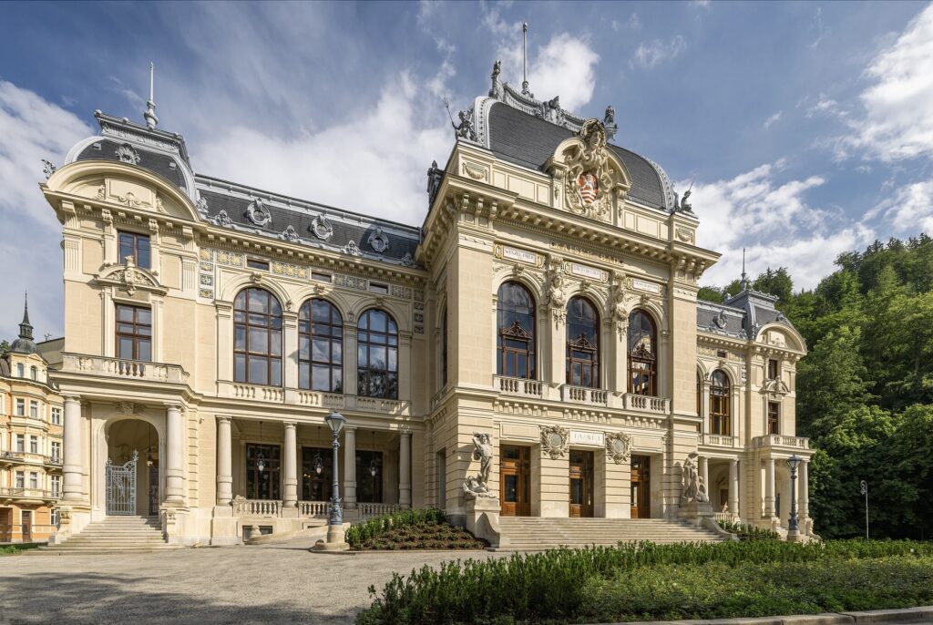 The best in real estate. Fragment and Masaryčka both scored at the Best of Realty awards (5) - Resort Český les